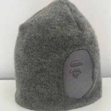 APE 자수 비니