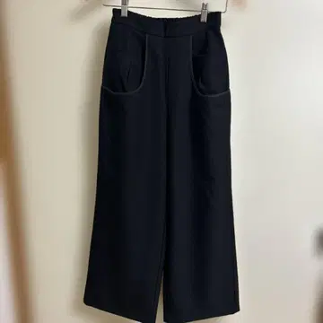 [ CYAN TOKYO 시안 도쿄 ] 포켓 와이드 팬츠 블랙