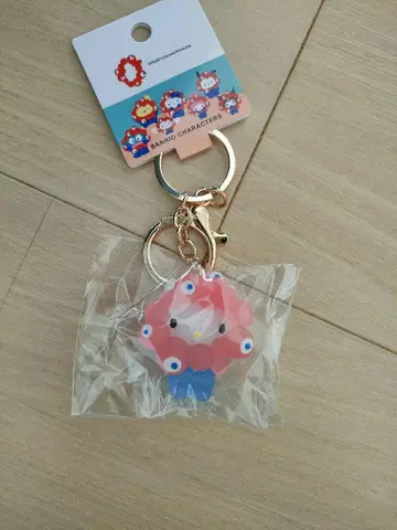 미야쿠미야쿠 산리오 콜라보 클리어 키링 키티