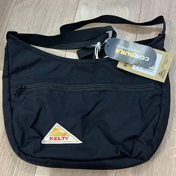 켈티 KELTY 숄더백 CURVE SHOULDER S 블랙
