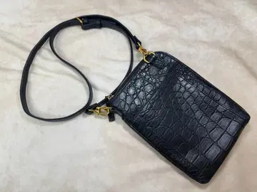 새상품급 중고 크로커다일 숄더백 네이비