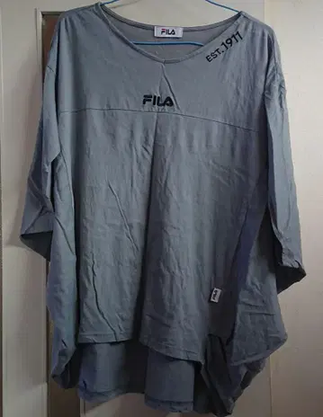 FILA 그레이 계열 오부 소매 T셔츠 M 사이즈