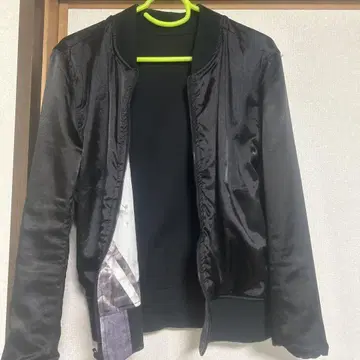 MA-1 봄버 자켓 그래픽 디자인