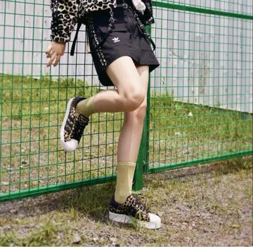 adidas 레오파드 무늬 미니 스커트 GT5225 사이즈 S 59-63