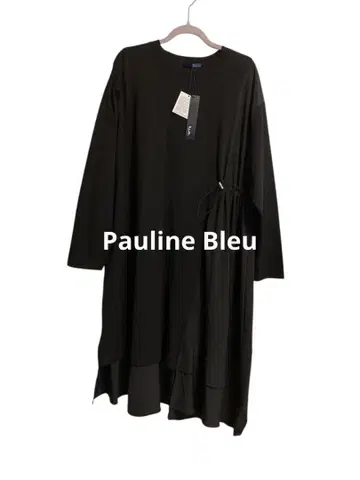 새상품 [ Pauline Bleu ] 이소재 도킹 원피스