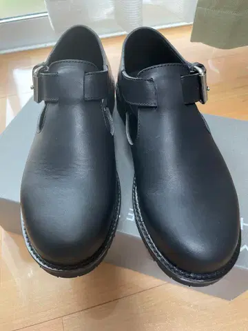 마가렛호웰 BUCKLE STRAP SHOES S 사이즈