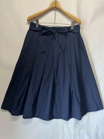 부티크 모스키노 BOUTIQUE MOSCHINO 플레어 스커트