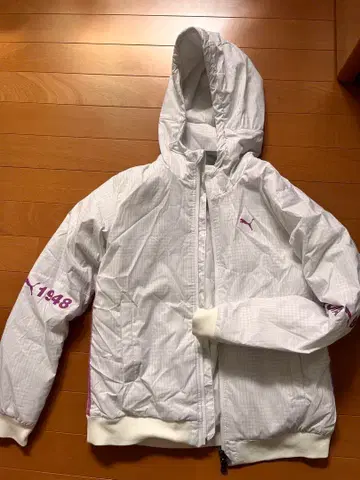 PUMA 후드 부착 자켓 M 사이즈 화이트 1948 자수