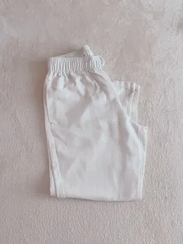 화이트 이지 팬츠 M 사이즈