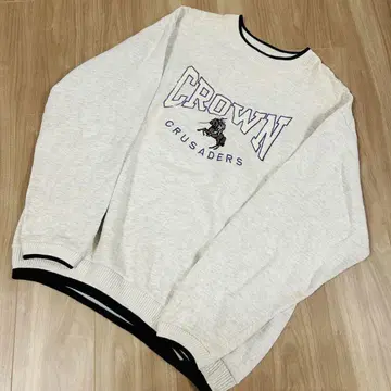하나뿐인 맨투맨 / 좋은 배색 / 90s 빈티지 / 과테말라 제 / 자수