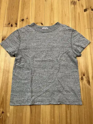 컨디션 최상 EVISU VETERANO 그레이 T셔츠