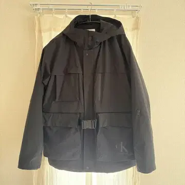 Calvin Klein Jeans 나일론 자켓 블랙 J319243