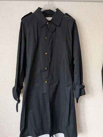 GU and beautiful people 블랙 스텐카라 코트