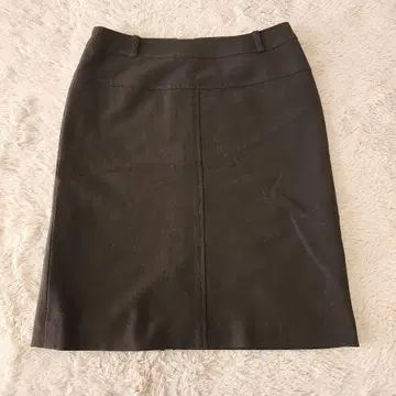 가을 컬러 PASA de COCO 다크 브라운 타이트 스커트