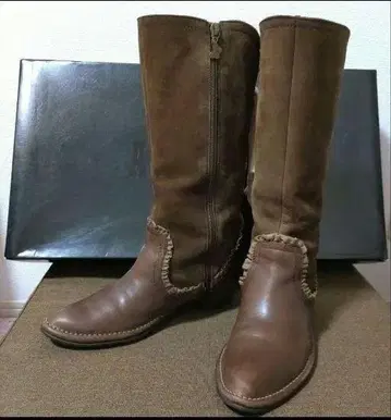 안나수이 부츠