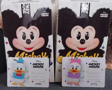 POP MART 미키 패밀리 도날드 & 데이지 세트