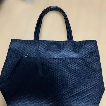 LED BITES 블랙 토트백