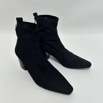 ZARA 자라 삭스 부츠 블랙 스퀘어토 와이드 힐 24.5