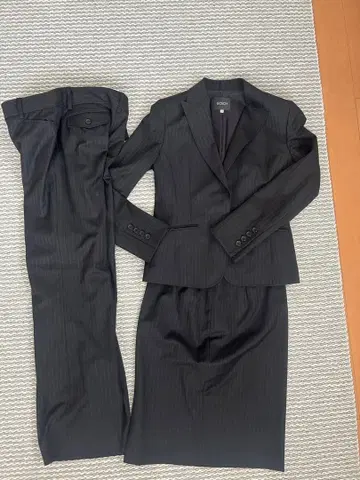새상품급 BOSCH 스트라이프 비즈니스 정장 40 스커트 팬츠 3점