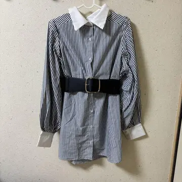 (벨트 포함) 원 웨이 스트라이프 패턴 긴팔 셔츠