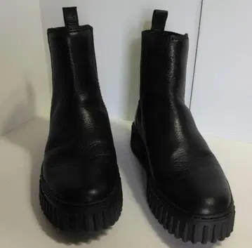 새상품급 클락스 사이드 고어 부츠 토힐 메이플 통굽 블랙