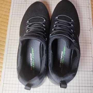 Skechers Lite-Weight 블랙 스니커즈