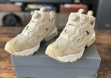 [ 24.0cm ] Reebok 인스타펌프 퓨리 베이지
