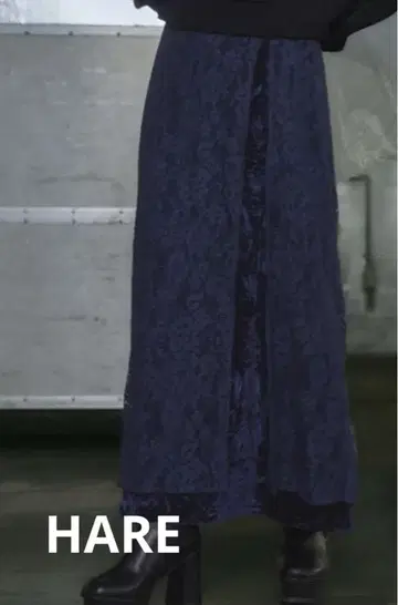택 포함 새상품 HARE 벨로아 레이스 슬릿 스커트 네이비