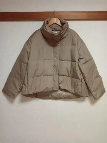 Deuxieme Classe 쇼트 다운 자켓