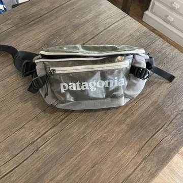 patagonia 블랙홀 허리 팩 5L