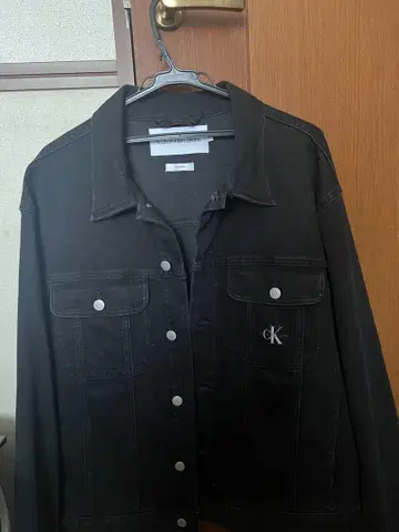 Calvin Klein Jeans 블랙 데님 자켓 L