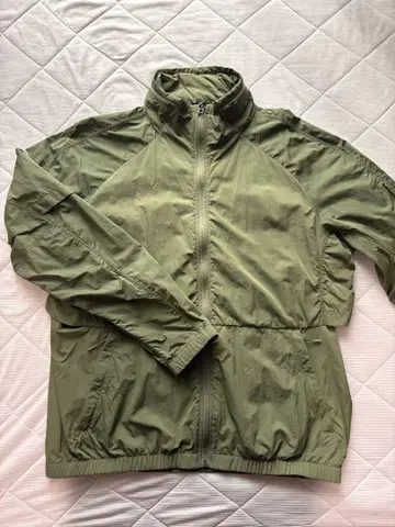 [ 새상품급 ] lululemon 나일론 라이트 자켓