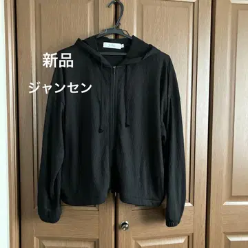 새상품, 얀센 후드티