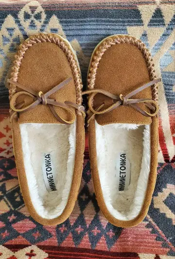 새상품 MINNETONKA 신발