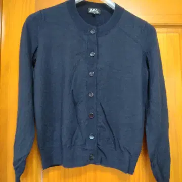 A.P.C. 아페쎄 울 100% 가디건 니트 S