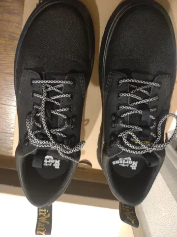 Dr.Martens 닥터마틴 태국 신발 UK8