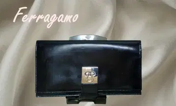 Ferragamo 페라가모 블랙 가죽 이단 접이식 장지갑 천연 가죽