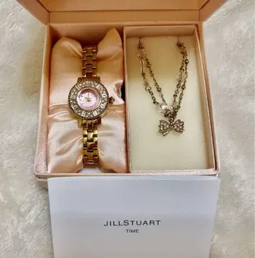 JILLSTUART 크리스마스 300개 한정판 손목시계