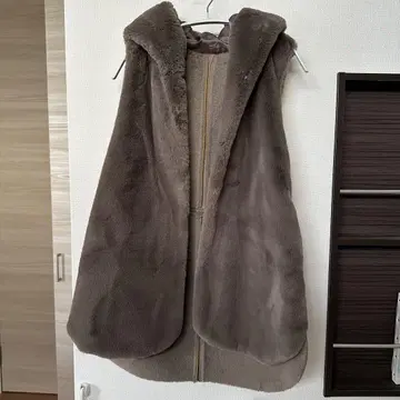 인조 모피 베스트 무스탕 후드 부착