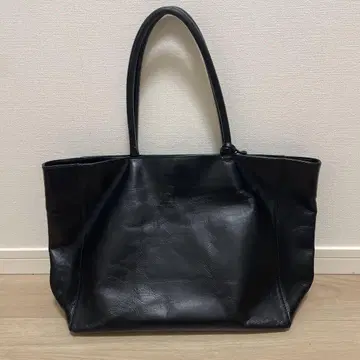 그린 레이블 릴랙싱 블랙 토트백
