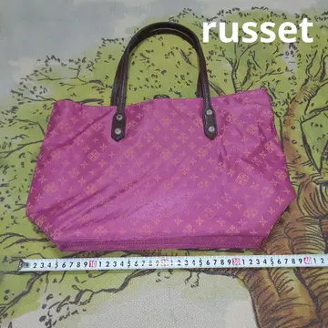 russet 토트백