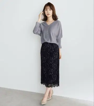 새상품급 스트라 레이스 타이트 스커트