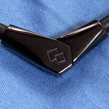 블랙 심플 목걸이 탑 부분 마그넷