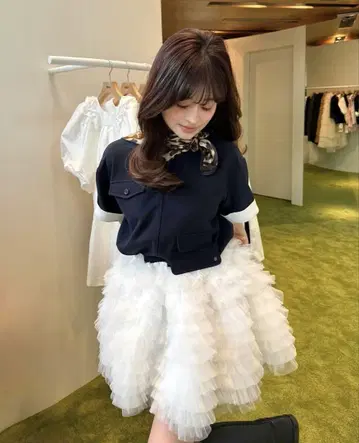 Bibiy. B. AVA TOP 비비 상의 네이비