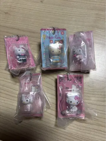 HELLO KITTY 미니어처 컬렉션 5개 세트