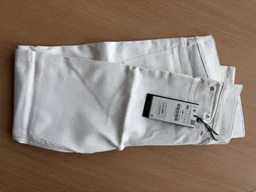 ZARA 화이트 스키니핏 데님 40