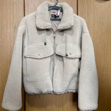 ZARA 베이지 플리스 보아 자켓 포켓 부착