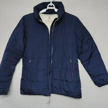 AIGLE 네이비 다운 자켓