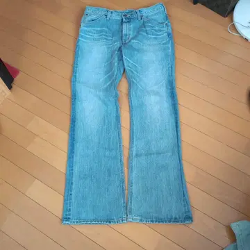 Lee 부츠컷 데님 34사이즈