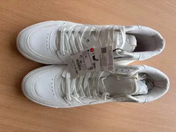 ZARA 화이트 하이컷 스니커즈